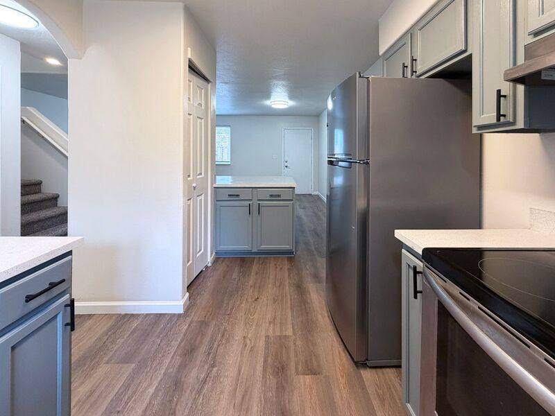 Townhouse for rent at 2447 Roosevelt Blvd #3, Eugene, OR 97402