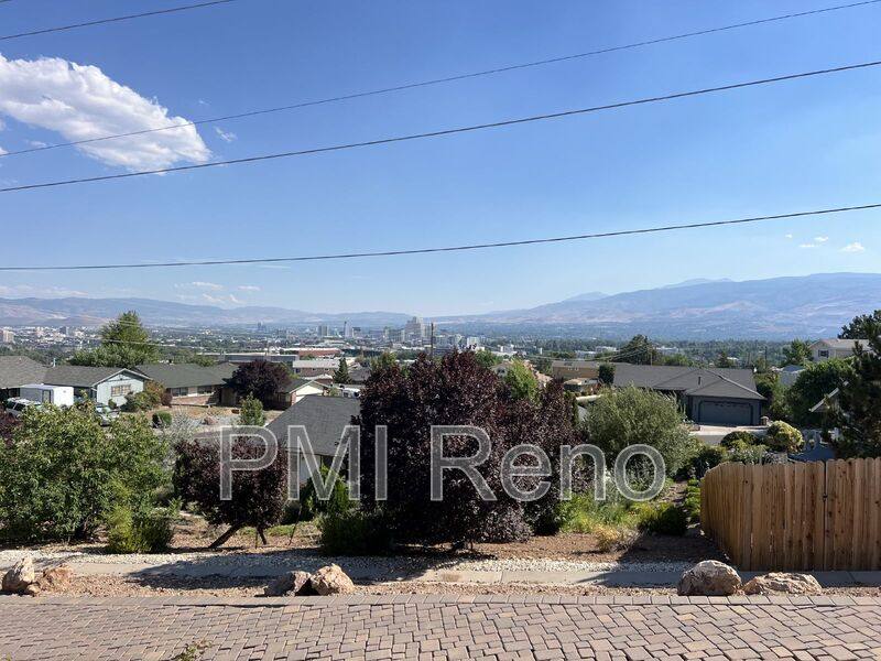 House for rent at 3025 Comstock Dr, Reno, NV 89512