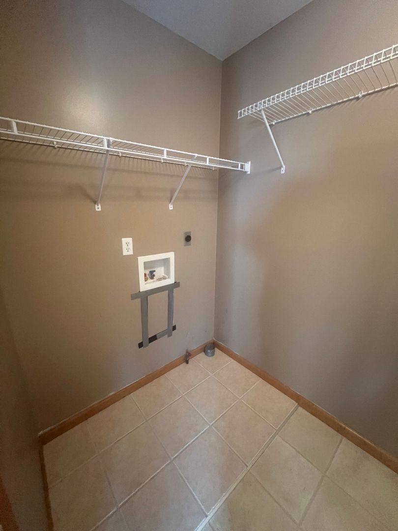 Townhouse for rent at 71 Gilliam, Chatham, IL 62629