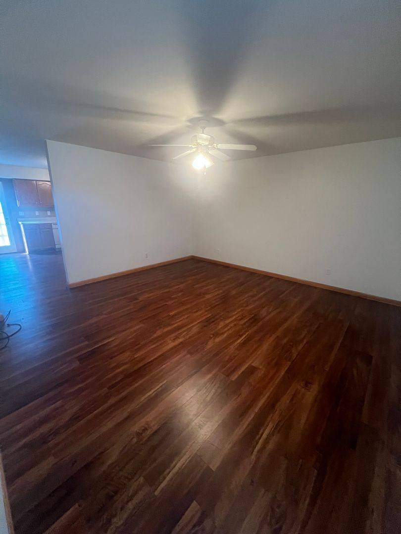 Townhouse for rent at 71 Gilliam, Chatham, IL 62629