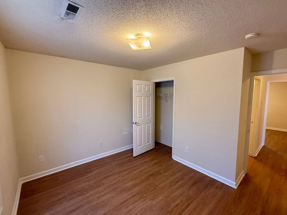 Apartment for rent at 614 E Parker St, Graham, NC 27253