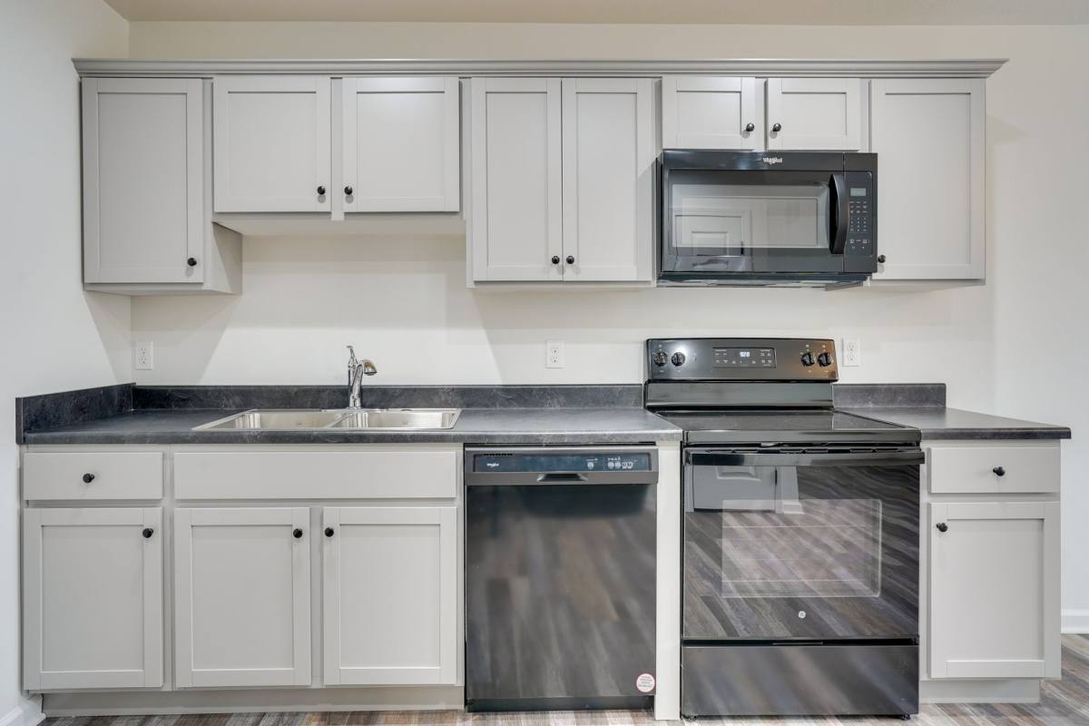 Apartment for rent at 2057 Holt Rd, Paducah, KY 42001