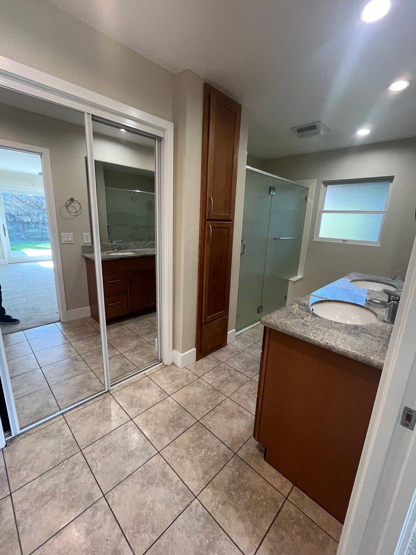 House for rent at 214 La Crosse Ave, Santa Rosa, CA 95409