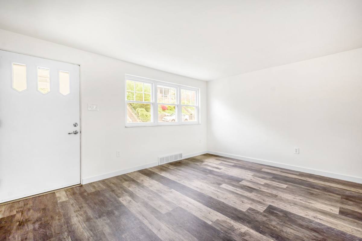 Townhouse for rent at 2126 Fairland St, Pittsburgh, PA 15210