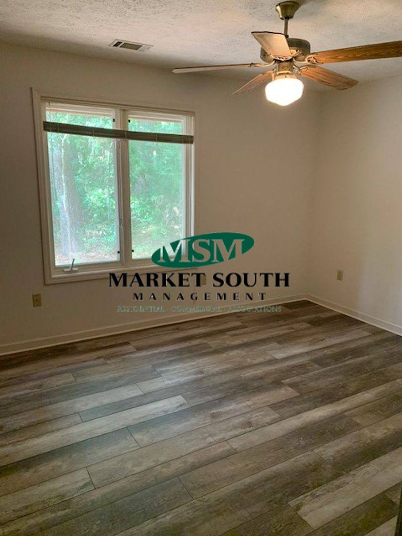 House for rent at 2 Rivers Bend Court, Savannah, GA 31406