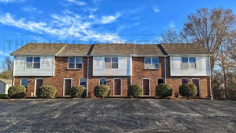 Townhouse for rent at 1531 E Knollwood Circle #B, Clarksville, TN 37043