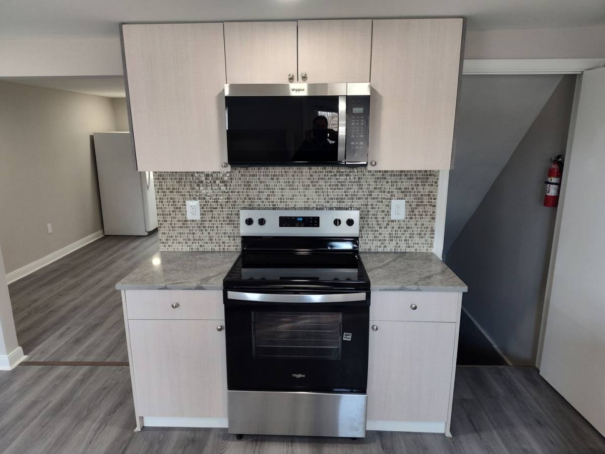 Apartment for rent at 20 E Monument Ave, Hatboro, PA 19040