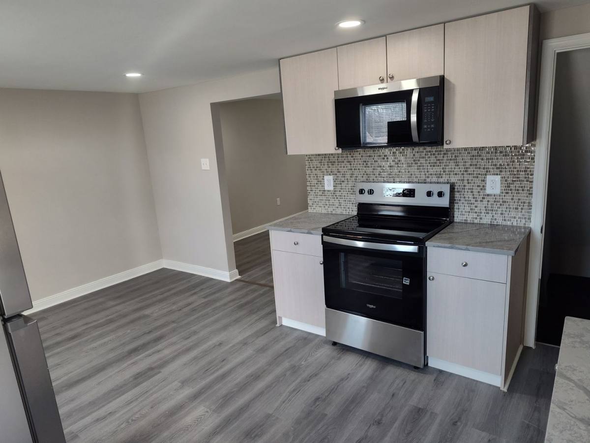 Apartment for rent at 20 E Monument Ave, Hatboro, PA 19040
