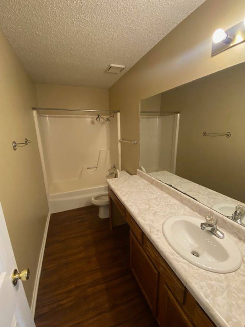 House for rent at 320 E Evergreen Lane, Fayetteville, AR 72703