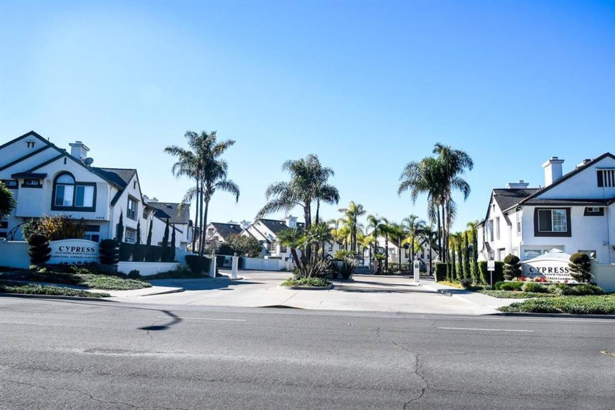 Condo for rent at 11890 Cypress Canyon Rd, San Diego, CA 92131