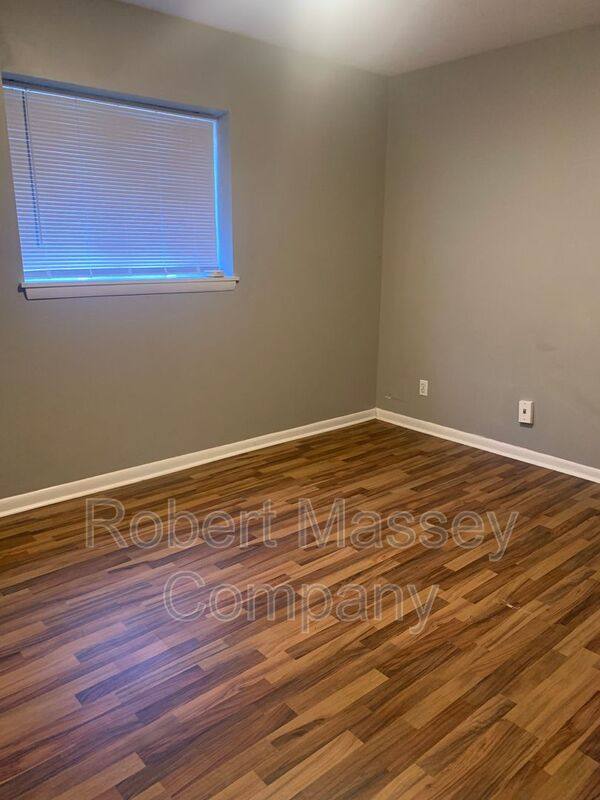 Apartment for rent at 1829 Edenside Ave #1, Louisville, KY 40204