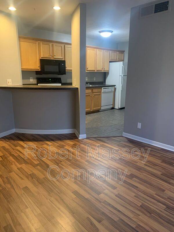 Apartment for rent at 1829 Edenside Ave #1, Louisville, KY 40204