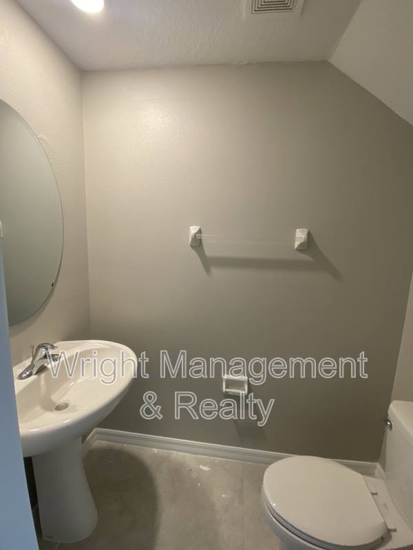 Townhouse for rent at 11736 Dumaine Valley Rd, Riverview, FL 33579