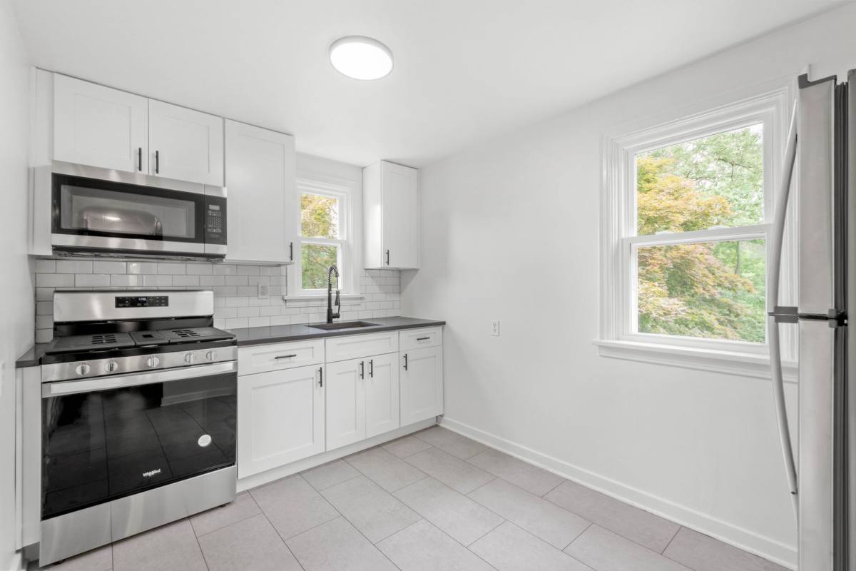 House for rent at 274 Idlewood Rd, Pittsburgh, PA 15235