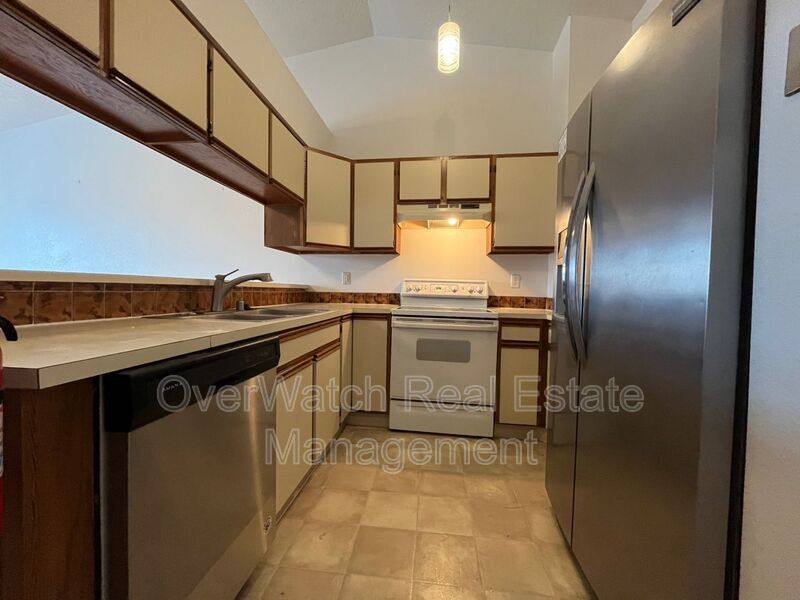 Townhouse for rent at 8000 Queen Victoria Dr #2, Anchorage, AK 99518