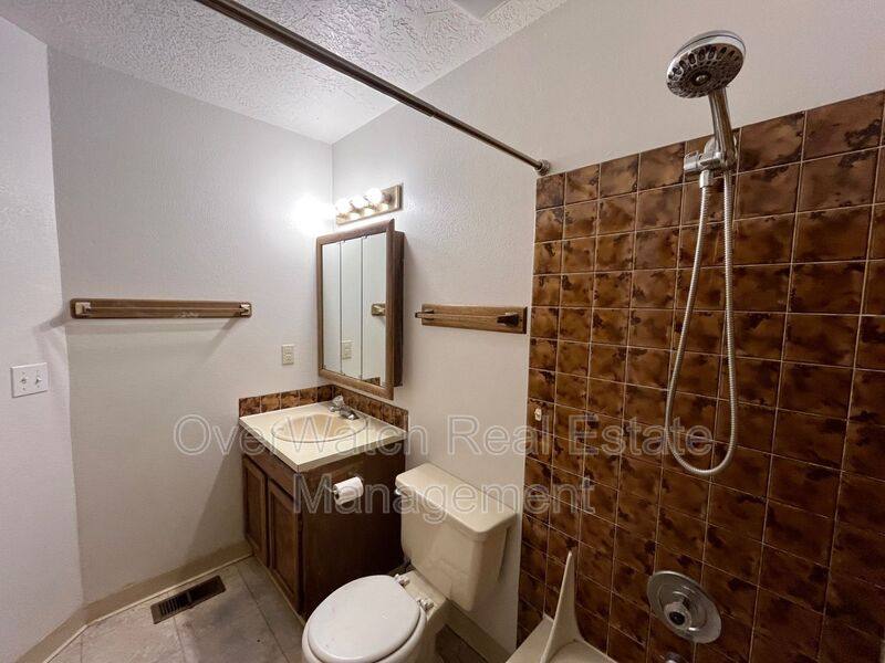 Townhouse for rent at 8000 Queen Victoria Dr #2, Anchorage, AK 99518