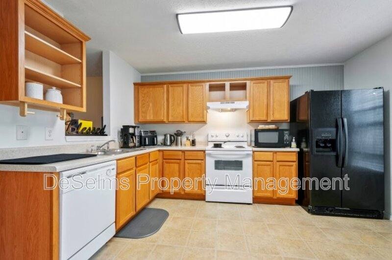 Townhouse for rent at 1204 Parkstone Lane, Antioch, TN 37013