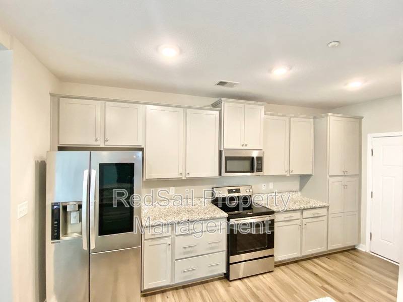 Condo for rent at 208 Fishers Court, Hampton, VA 23666