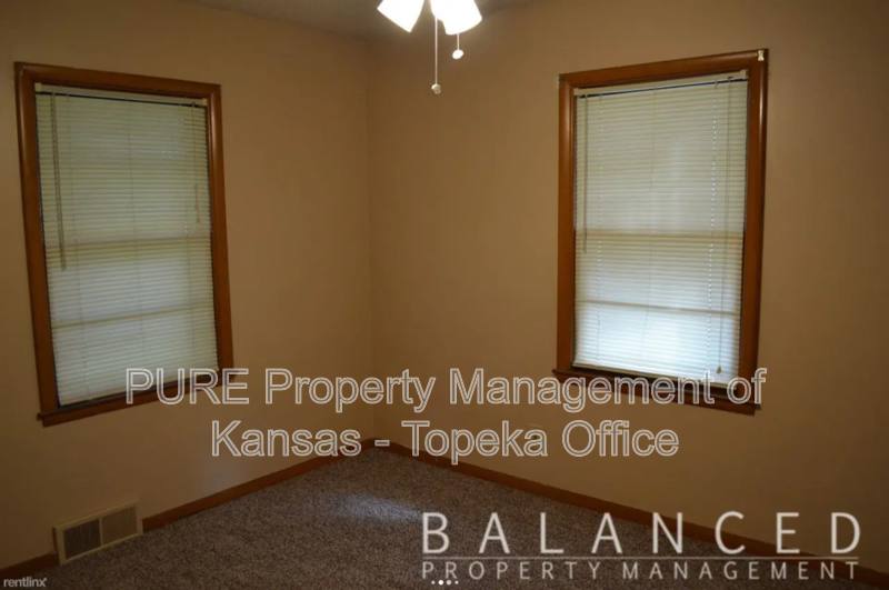 House for rent at 2004 SW Moundview Dr, Topeka, KS 66604