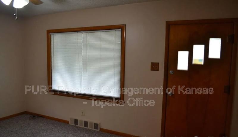 House for rent at 2004 SW Moundview Dr, Topeka, KS 66604