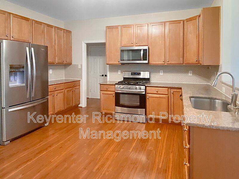 House for rent at 229 Ashbury Hills Dr, Richmond, VA 23227