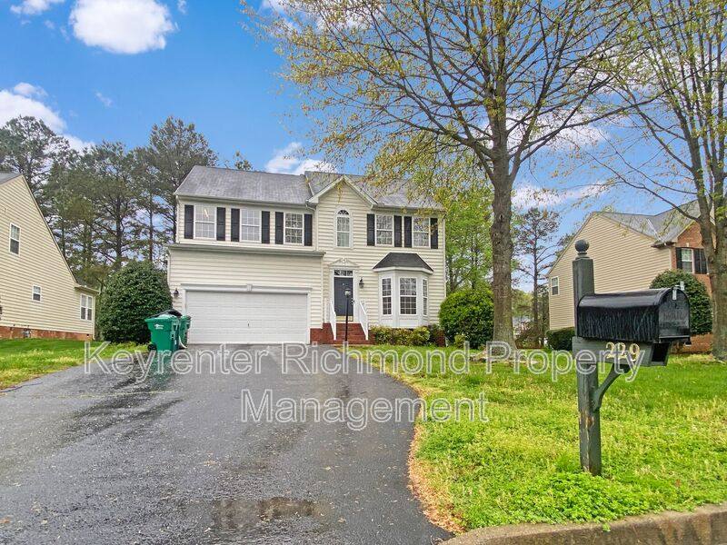 House for rent at 229 Ashbury Hills Dr, Richmond, VA 23227