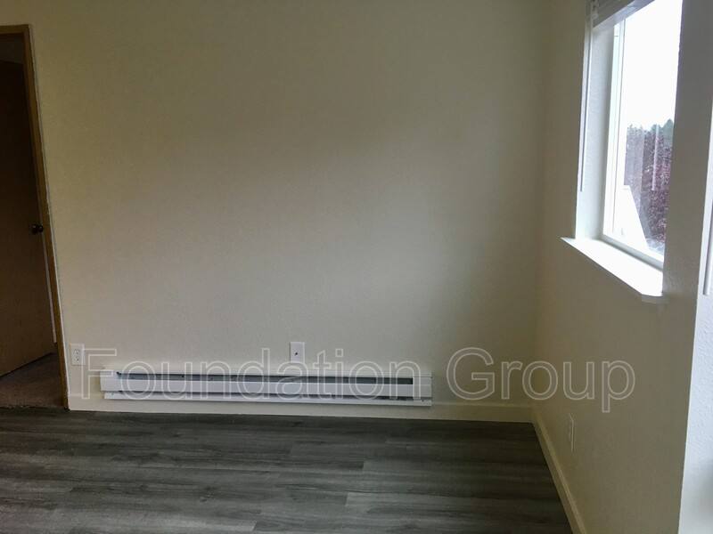 Apartment for rent at 916 N 104th St #B 301, Seattle, WA 98133