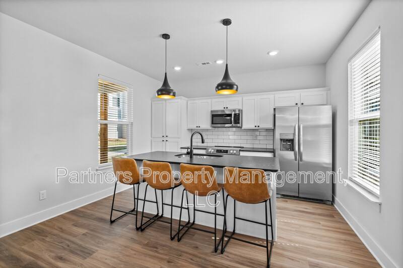 House for rent at 3068 W Salida Lane, Fayetteville, AR 72704
