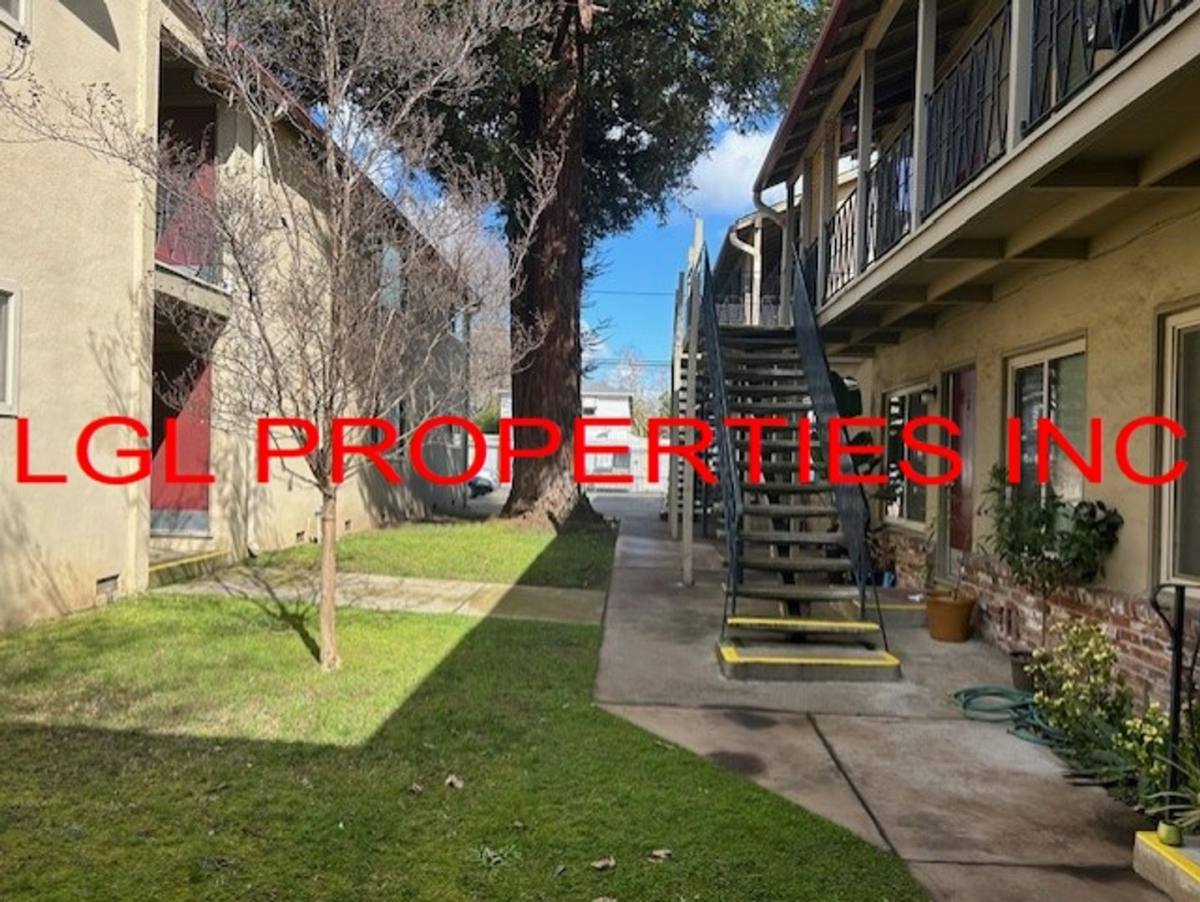 Apartment for rent at 2623 U St, Sacramento, CA 95818