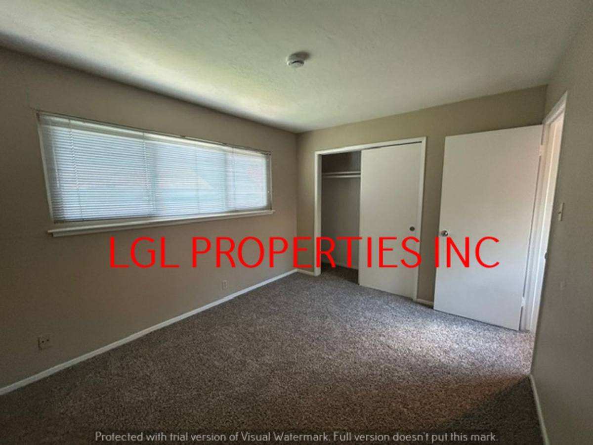Apartment for rent at 2623 U St, Sacramento, CA 95818