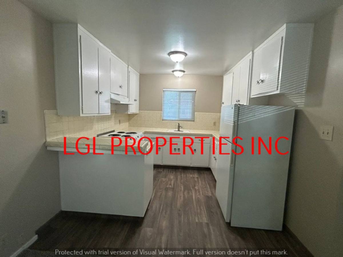 Apartment for rent at 2623 U St, Sacramento, CA 95818