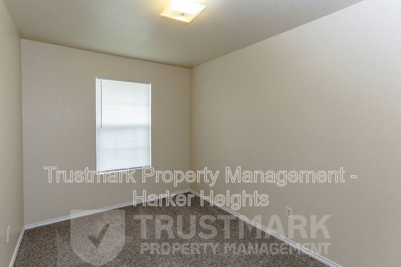 Townhouse for rent at 4005 B Madison, Killeen, TX 76543