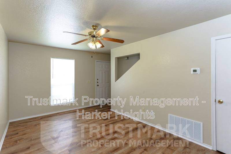 Townhouse for rent at 4005 B Madison, Killeen, TX 76543