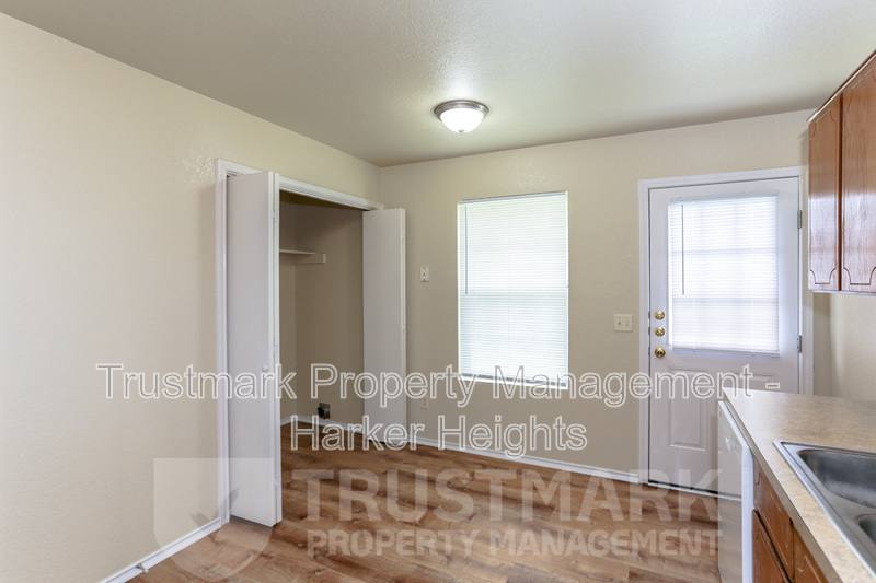 Townhouse for rent at 4005 B Madison, Killeen, TX 76543