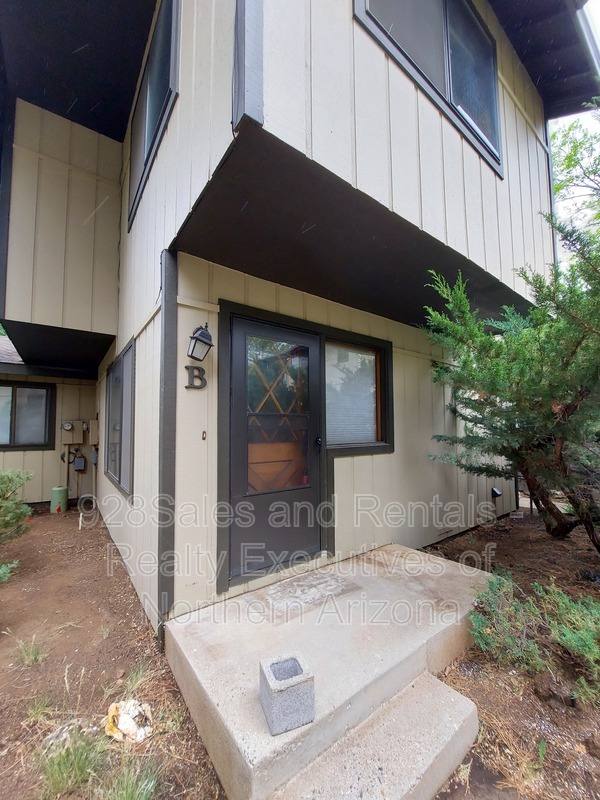 Condo for rent at 823 W Birch Ave #B, Flagstaff, AZ 86001