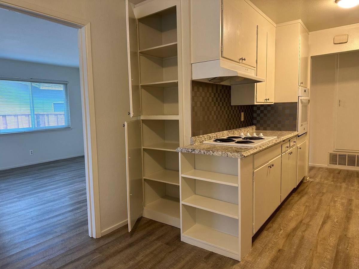 House for rent at 7547 Defoe Dr, Cupertino, CA 95014