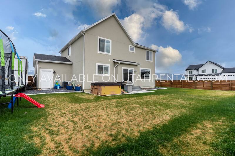 House for rent at 2599 S 920 E, Heber City, UT 84032
