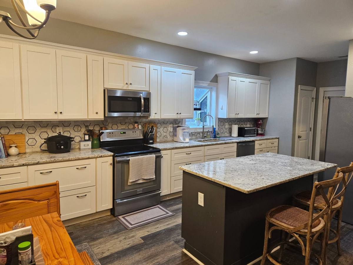 House for rent at 176 Scuba Dr, Sneads Ferry, NC 28460