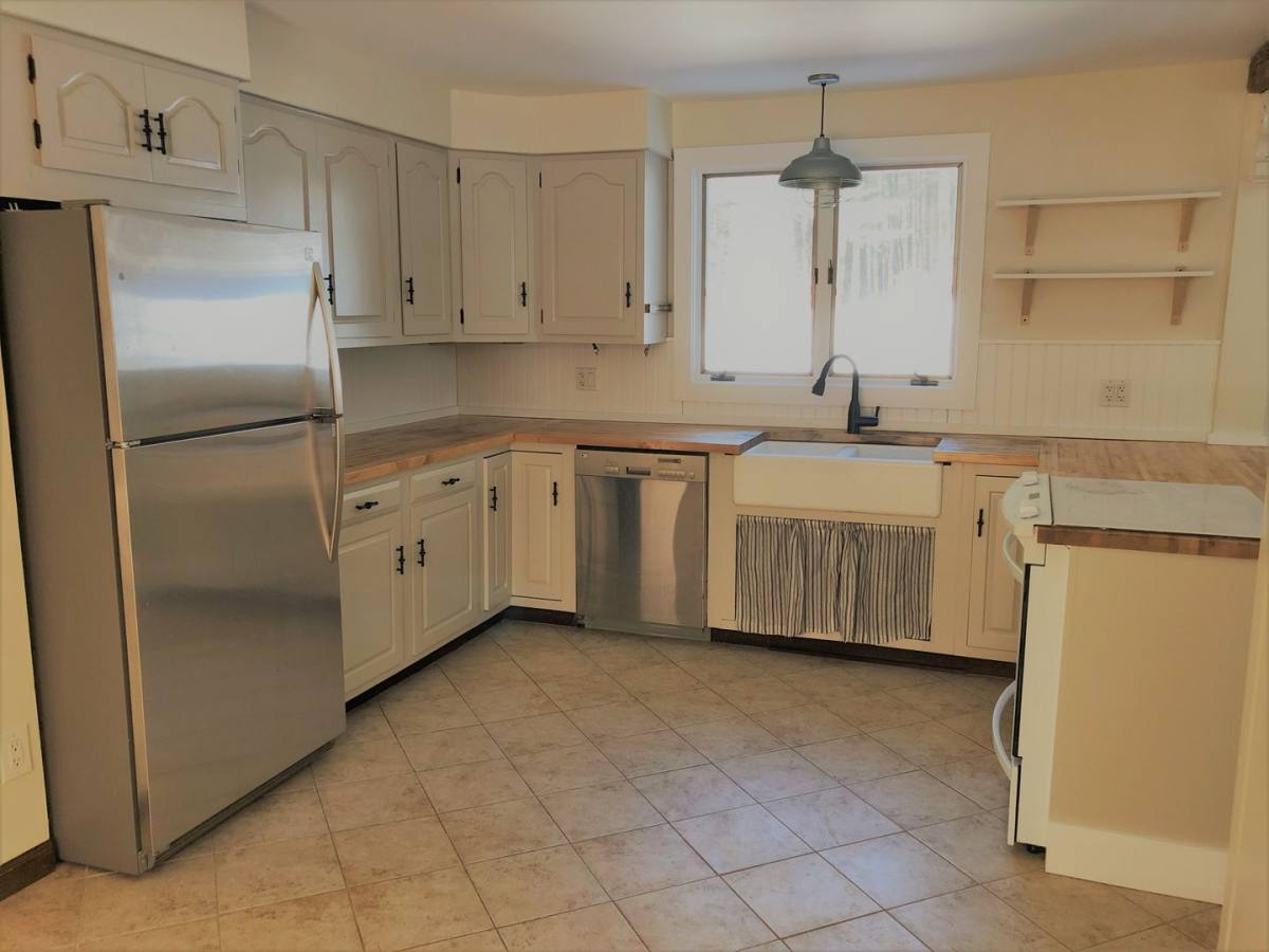 House for rent at 125 Tamarack Rd, Pittsfield, MA 01201