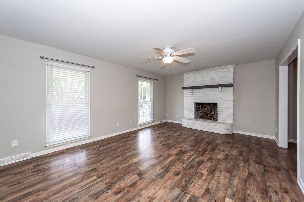 House for rent at 176 Ponderosa Dr, Ladson, SC 29456