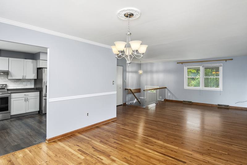 House for rent at 102 Roosevelt Rd, Sykesville, MD 21784