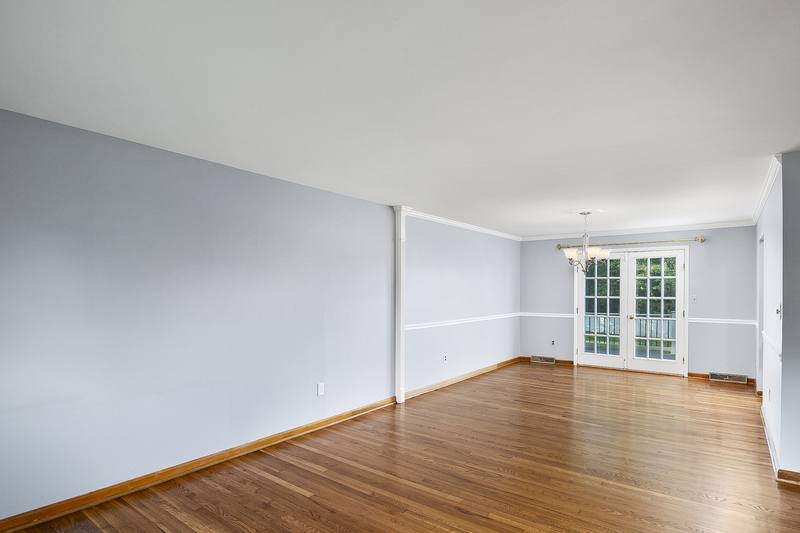 House for rent at 102 Roosevelt Rd, Sykesville, MD 21784
