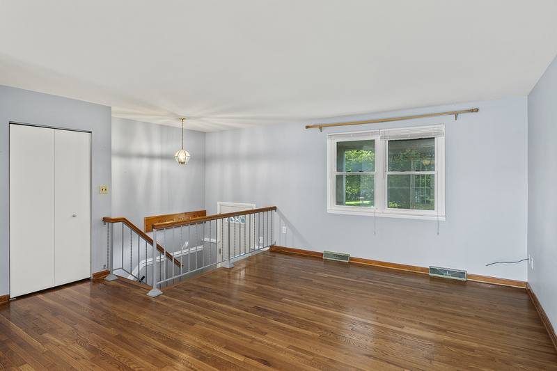 House for rent at 102 Roosevelt Rd, Sykesville, MD 21784