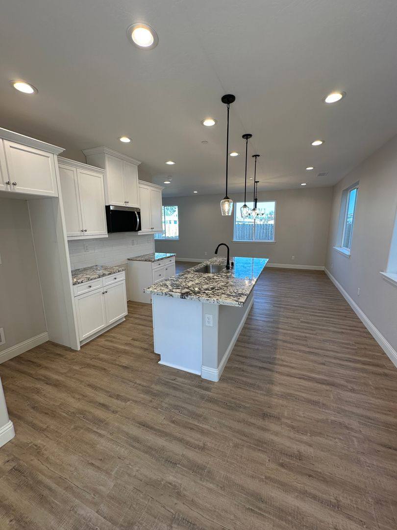 House for rent at 134 N Purdue Ave, Fresno, CA 93727