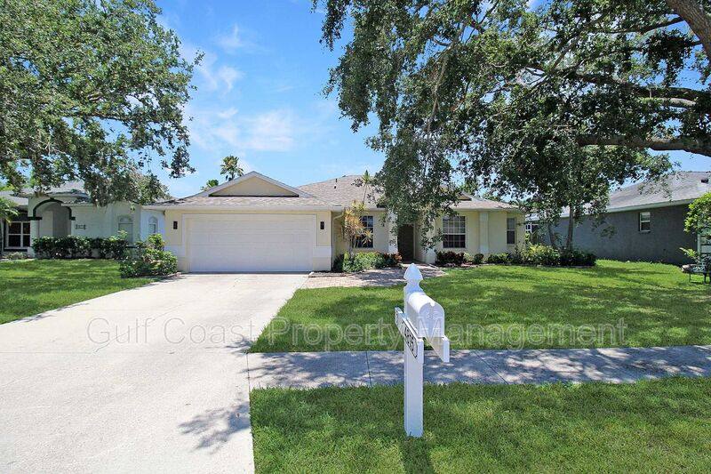 House for rent at 4815 77th St E, Bradenton, FL 34203