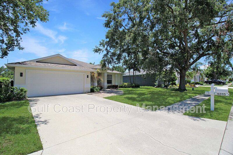 House for rent at 4815 77th St E, Bradenton, FL 34203