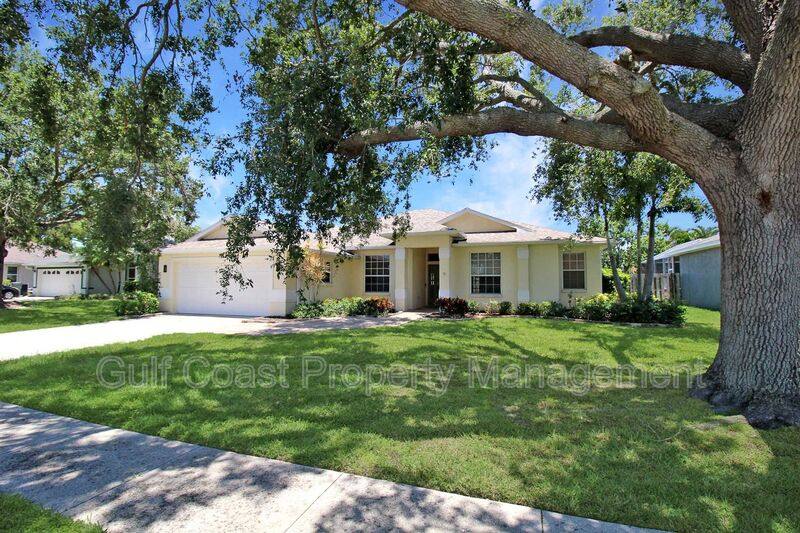 House for rent at 4815 77th St E, Bradenton, FL 34203