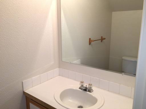 Townhouse for rent at 2002 SW Canyon Dr, Redmond, OR 97756