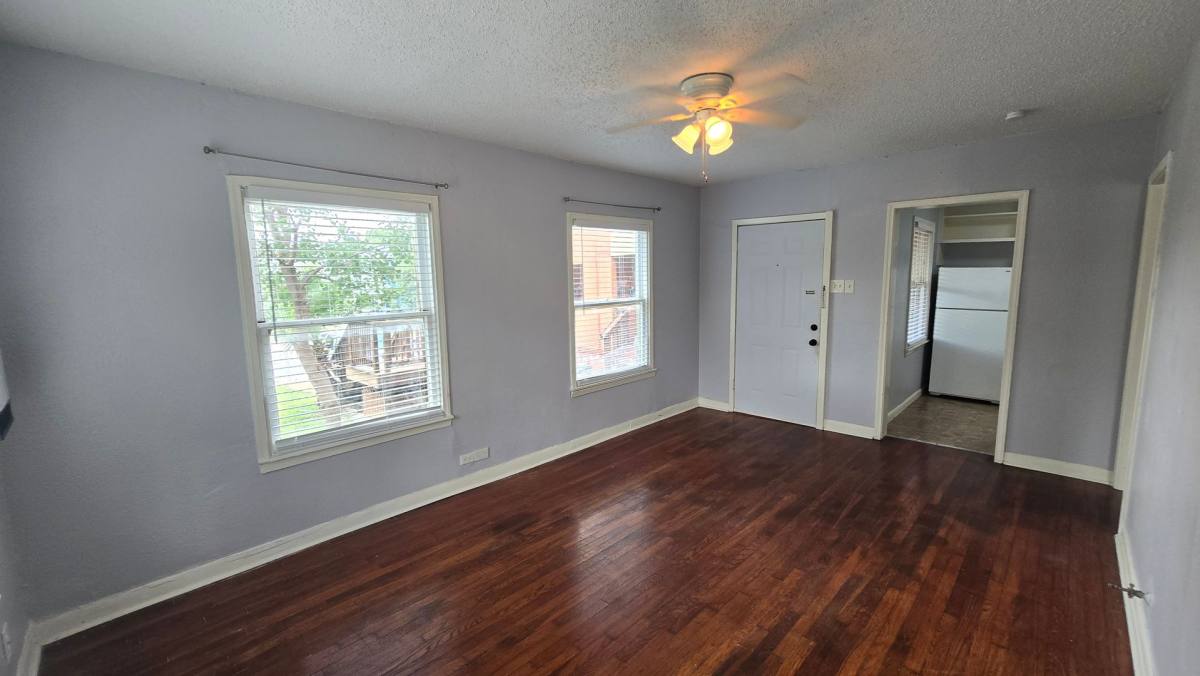 Apartment for rent at 504 Elmhurst, San Antonio, TX 78209