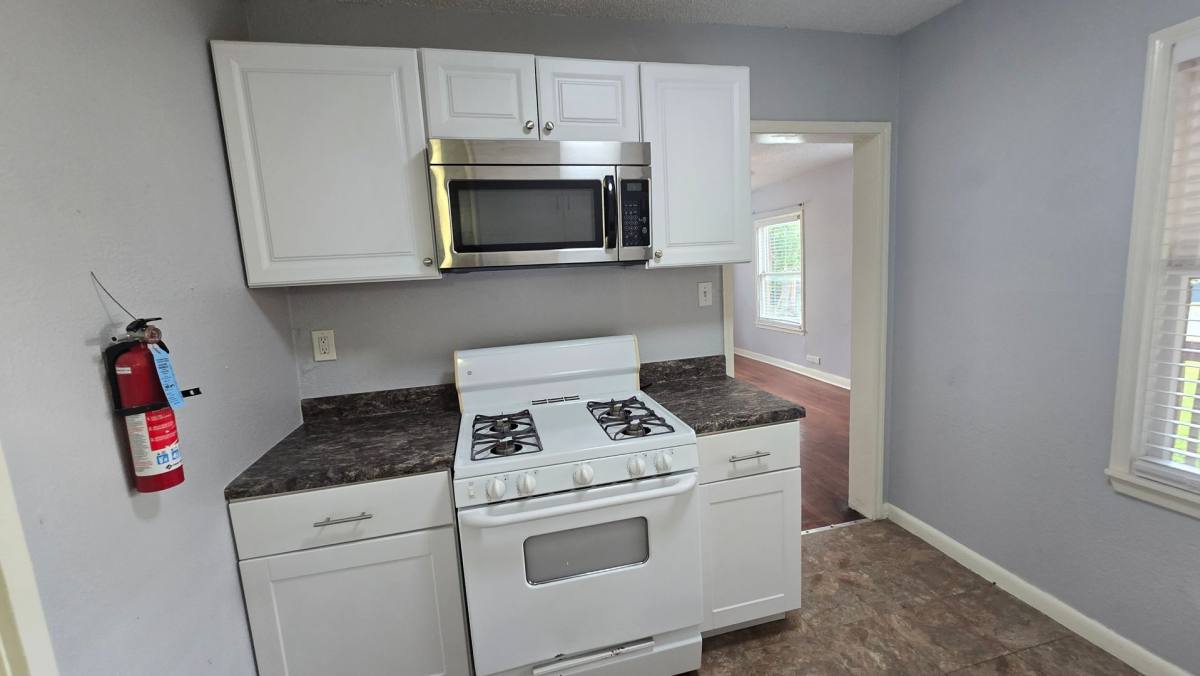 Apartment for rent at 504 Elmhurst, San Antonio, TX 78209